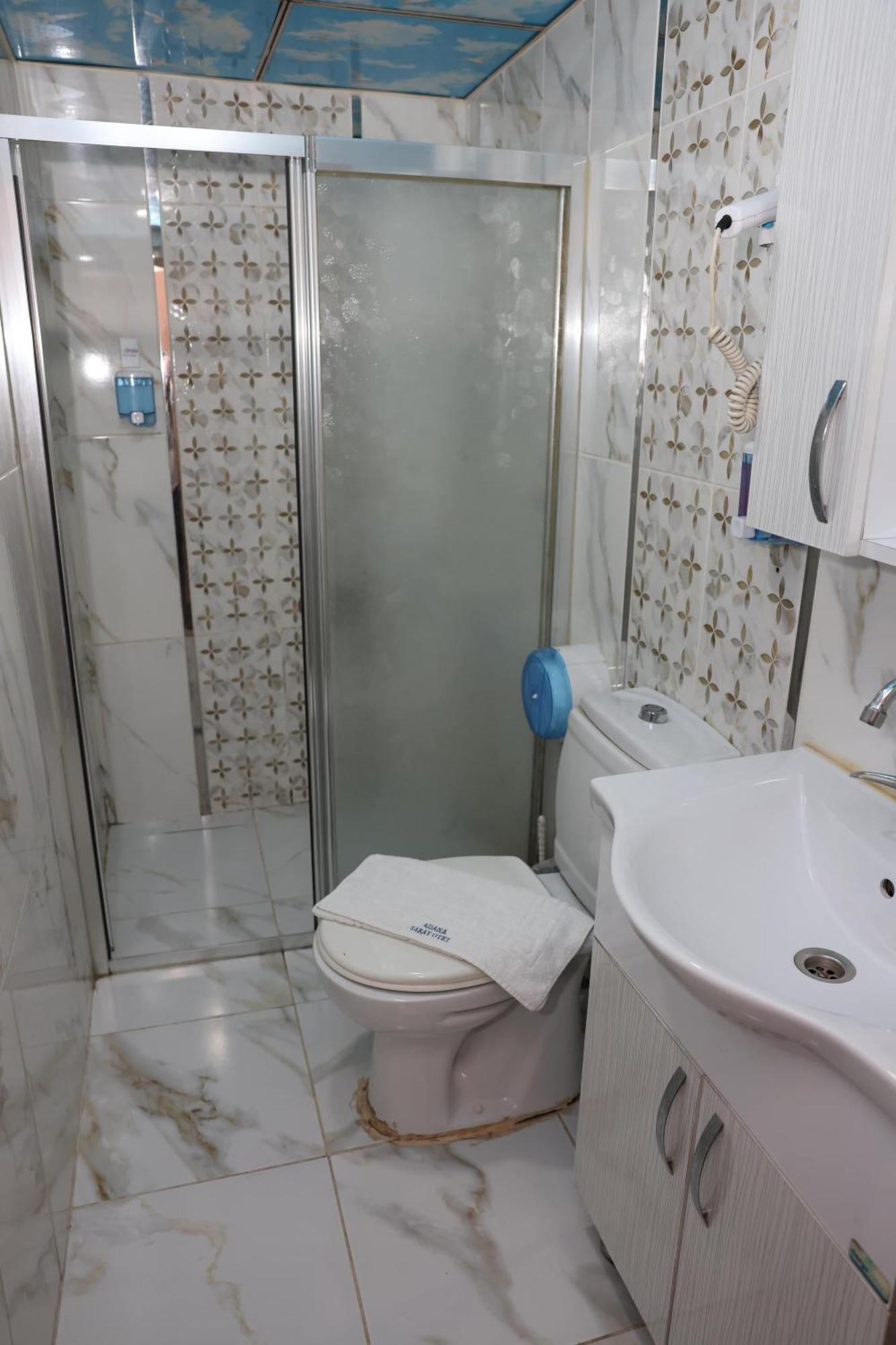 Adana Saray Hotel Экстерьер фото