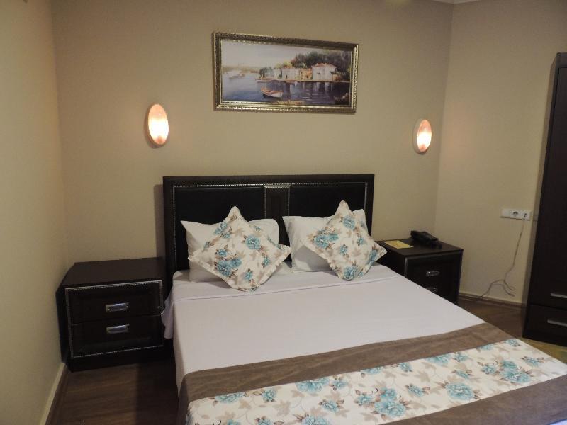 Adana Saray Hotel Экстерьер фото