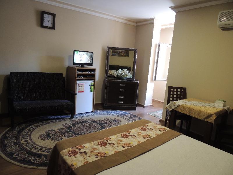 Adana Saray Hotel Экстерьер фото