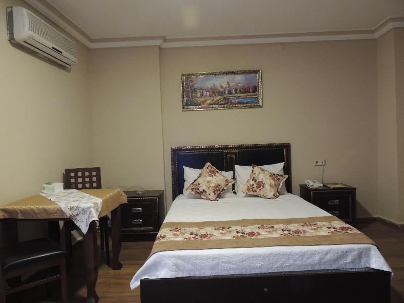 Adana Saray Hotel Экстерьер фото
