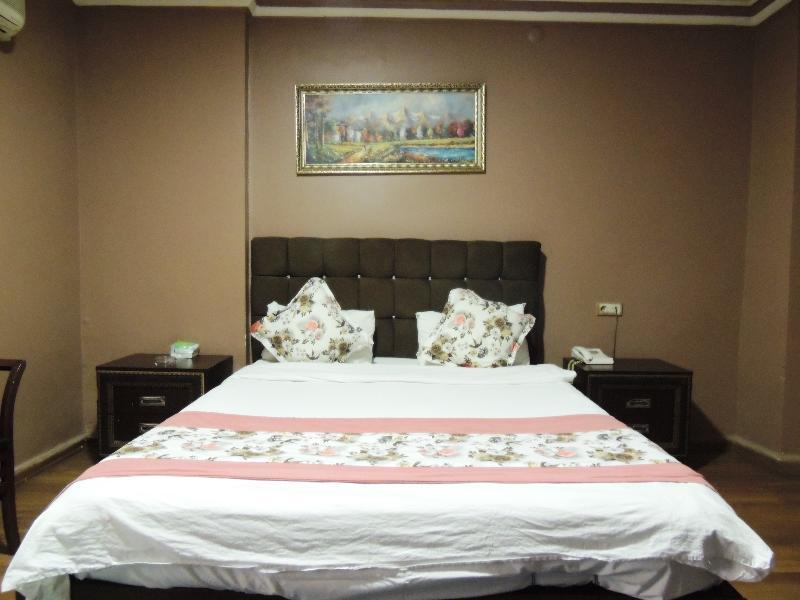 Adana Saray Hotel Экстерьер фото